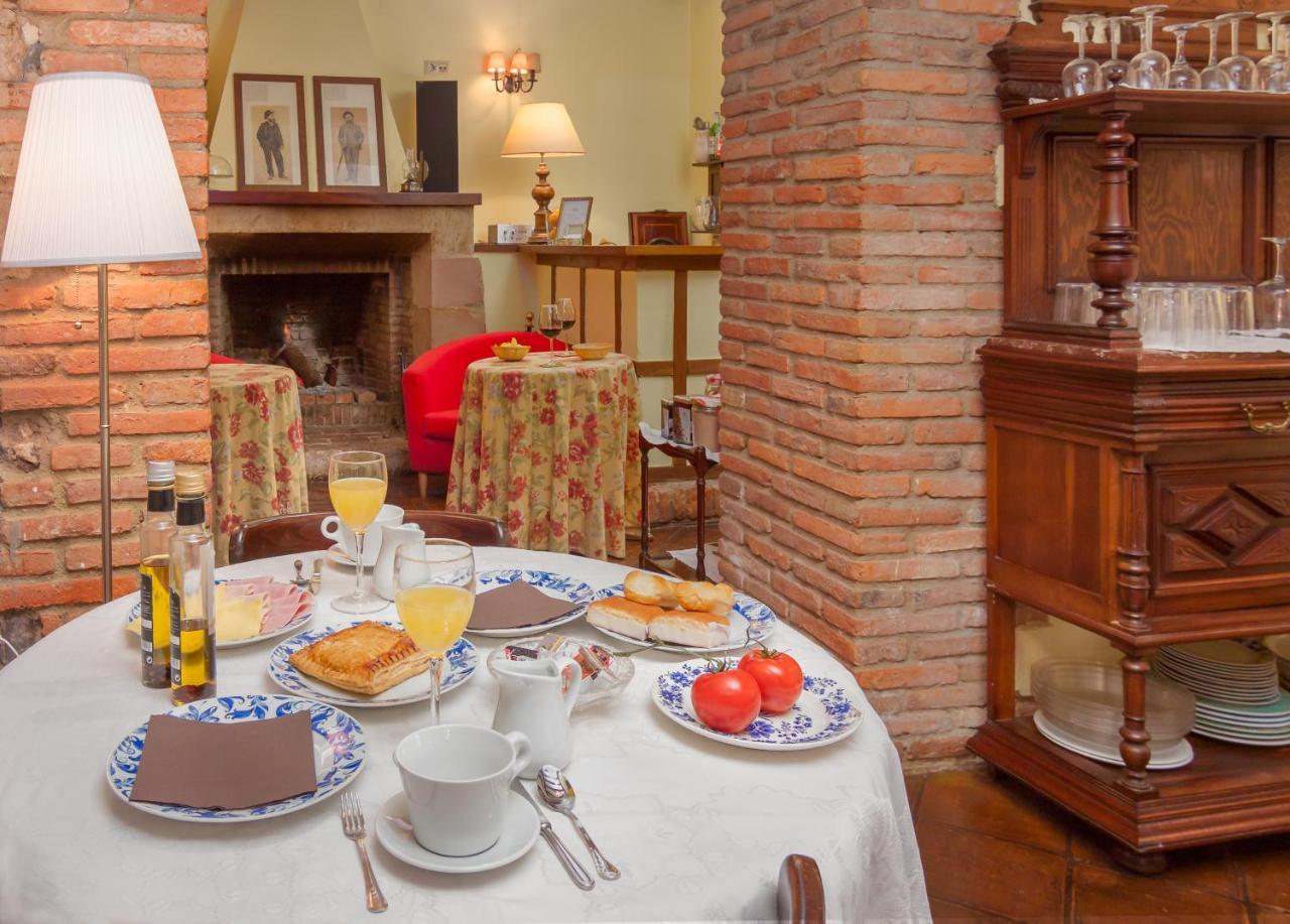 Casona De La Salceda Country house